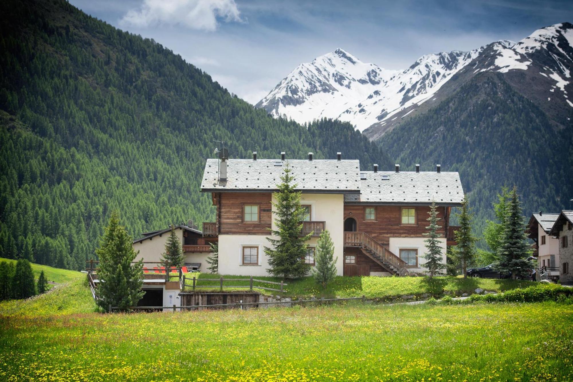 Residence Le Cascate Λιβίνιο Εξωτερικό φωτογραφία