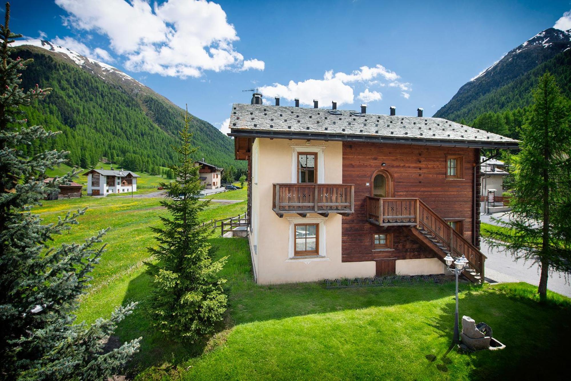 Residence Le Cascate Λιβίνιο Εξωτερικό φωτογραφία